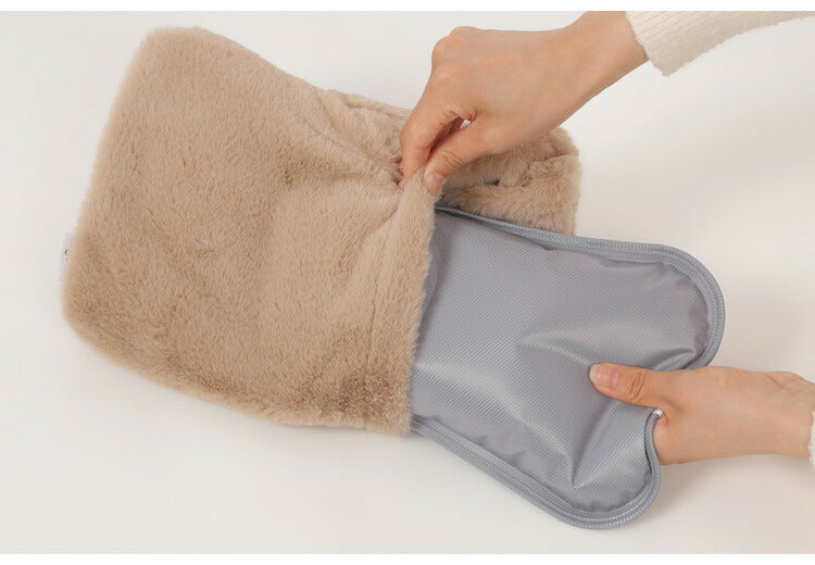 蓄熱式湯たんぽ mofca モフカ 湯たんぽ 蓄熱式 暖房器具 電気湯たんぽ クワッズ QUADS 温度ヒューズ サーモスタット 冷え性 節電 コードレス お湯交換不要 乾燥 繰り返し使える QS330