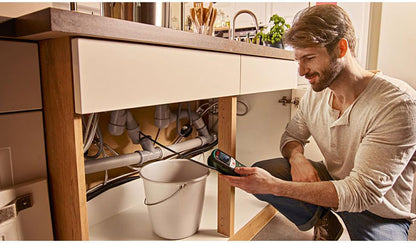 BOSCH ボッシュ 検査用カメラ INS1 小型 コンパクト 防水 水洗い可能 カラー液晶ディスプレイ ズーム機能