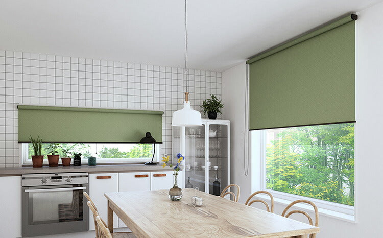 テンションバーブリッジ Lサイズ 90~135cm ロールスクリーン用 立川機工 調節可能 工具不要 テンションバー アルミ つっぱり つっぱり棒 ネジ不要(代引不可)