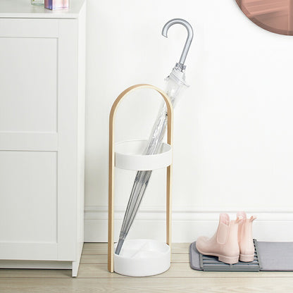 Umbra ハブ アンブレラスタンド ホワイト×ナチュラル 傘立て 折りたたみ傘も収納可 2320240668(代引不可)