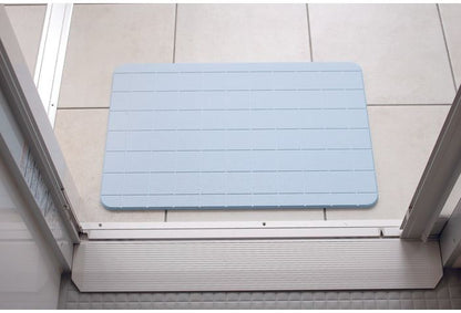 珪藻土 マット Lattice ブルーNEO-171-BL バスマット けいそうど お風呂 バス 洗面所 吸水 速乾 大判 防カビ 清潔 防ダニ TV テレビ おしゃれ かわいい インテリア 柄 収納(代引不可)