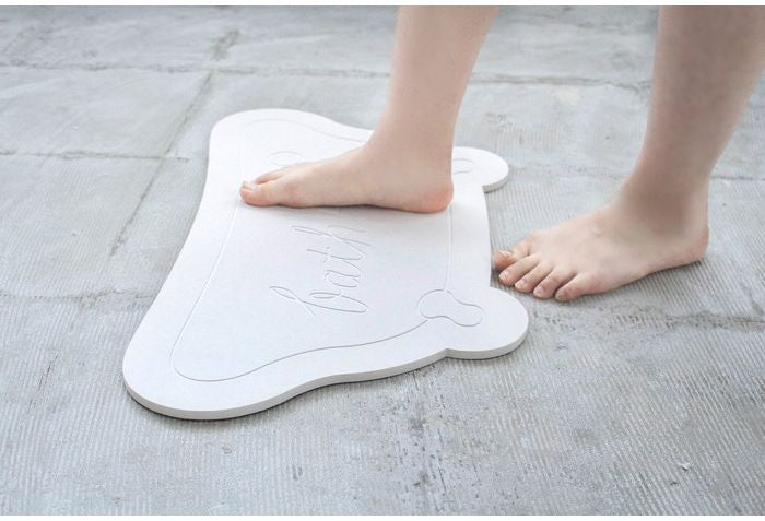 珪藻土 マット Bathtime ホワイトNIT-067-WH バスマット けいそうど お風呂 バス 洗面所 吸水 速乾 大判 防カビ 清潔 防ダニ TV テレビ おしゃれ かわいい インテリア 柄 収納(代引不可)