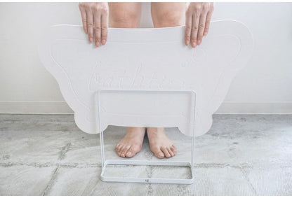 珪藻土 マット Bathtime ホワイトNIT-067-WH バスマット けいそうど お風呂 バス 洗面所 吸水 速乾 大判 防カビ 清潔 防ダニ TV テレビ おしゃれ かわいい インテリア 柄 収納(代引不可)