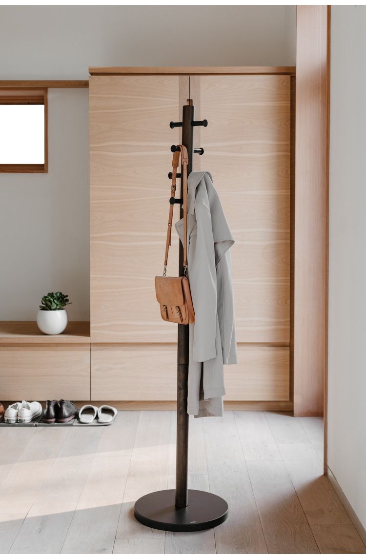 Umbra ピラー コートラック ブラック×ウォルナット 21005871048(代引不可)