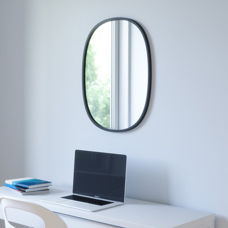 Umbra ハブ ミラー オーバル 46x61cm ブラック 21013765040(代引不可)