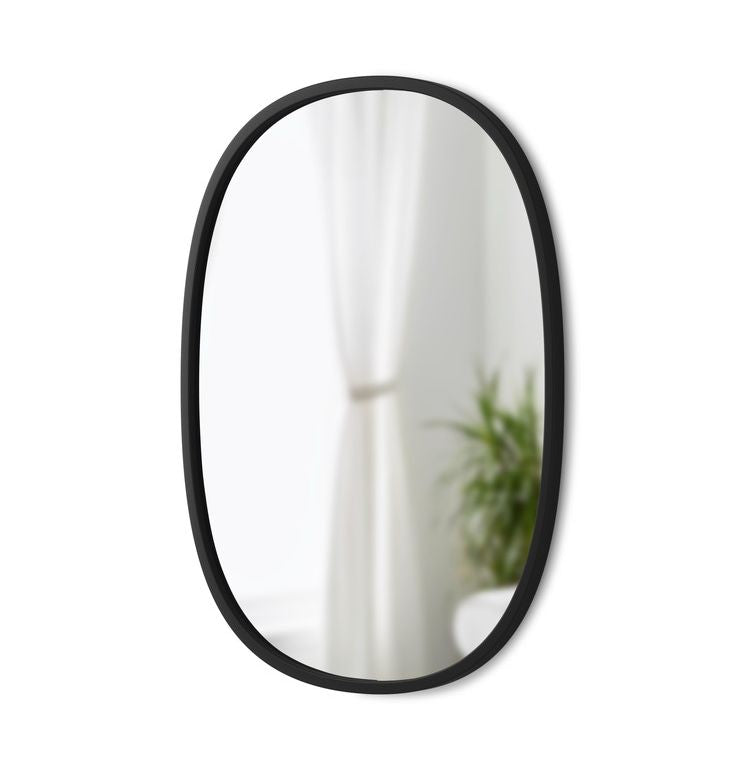 Umbra ハブ ミラー オーバル 46x61cm ブラック 21013765040(代引不可)