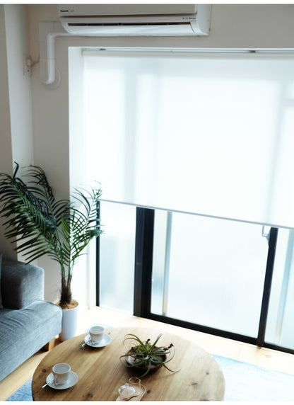 TOSO トーソー ロールスクリーン 採光 45×180cm シンプル 無地 おしゃれ 北欧 遮熱 取付簡単 小窓 目隠し 間仕切り ロールカーテン ロールブラインド カーテン ウォッシャブル(代引不可)