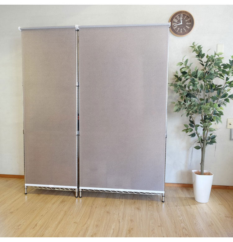 TOSO トーソー スチールラック用ロールスクリーン 45×180cm カーテンレール用ブラケット付き コードレスタイプ 目隠し 収納目隠し 目隠しカーテン 取り付け簡単(代引不可)