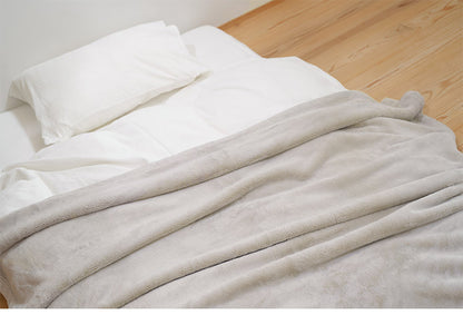 毛布 シングル 140×200cm もこもこ あったか 吸湿 発熱 無地 節電 省エネ エコ シンプル ブランケット 秋冬 暖か おしゃれ 北欧 かわいい リビング 寝室 寝具 もうふ ひざ掛け ふわふわ(代引不可)