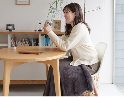 ひざ掛け 90×90cm 正方形 あったか 吸湿 発熱 もこもこ 暖か 無地 シンプル 毛布 ブランケット コンパクト 北欧 インテリア おしゃれ かわいい 秋冬 リビング オフィス 会社 カフェ(代引不可)