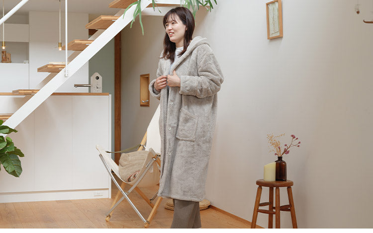 着る毛布 着丈115cm フード付き ルームウェア 吸湿 発熱 もこもこ あったか 無地 節電 省エネ 秋冬 エコ 部屋着 シンプル 毛布 おしゃれ かわいい 北欧 インテリア シンプル(代引不可)