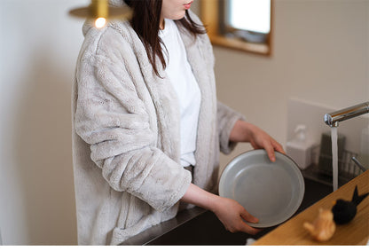 着る毛布 着丈115cm フード付き ルームウェア 吸湿 発熱 もこもこ あったか 無地 節電 省エネ 秋冬 エコ 部屋着 シンプル 毛布 おしゃれ かわいい 北欧 インテリア シンプル(代引不可)