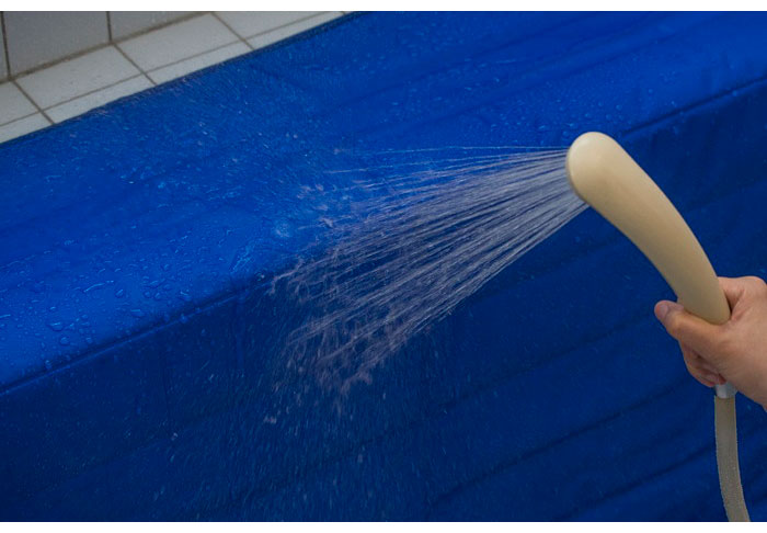 清潔水洗いOK ひんやり冷感マット 90×140cm 夏 冷感マット 熱吸収 電気不要 エコ 水洗いOK 冷却マット クールマット 接触冷感 涼感寝具 クール寝具 夏用寝具 敷きパッド 敷パッド 敷きパット