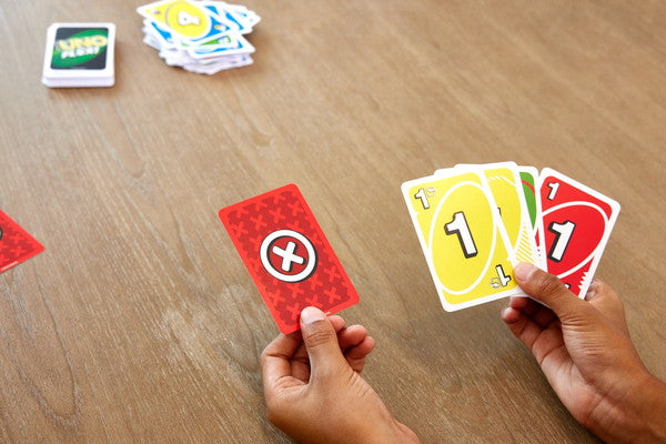 マテル HMY99 ウノ フレックス おもちゃ(代引不可)