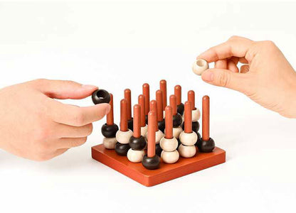 立体四目ならべゲーム 改定版 幻冬舎 6才から 知育玩具 子ども 対戦型 三次元 大人 脳トレ 室内遊び 木製 空間認識 ギフト プレゼント 誕生日 キッズ 子供 ゲーム クリスマス(代引不可)