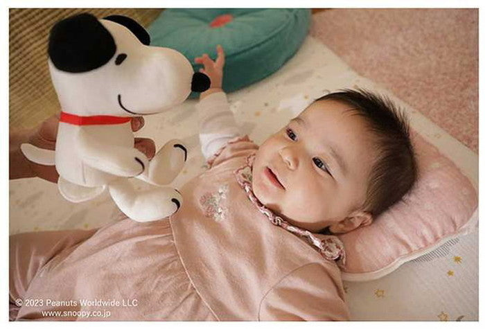 タカラトミー 赤ちゃんけろっとスイッチぬいぐるみ スヌーピー(代引不可)