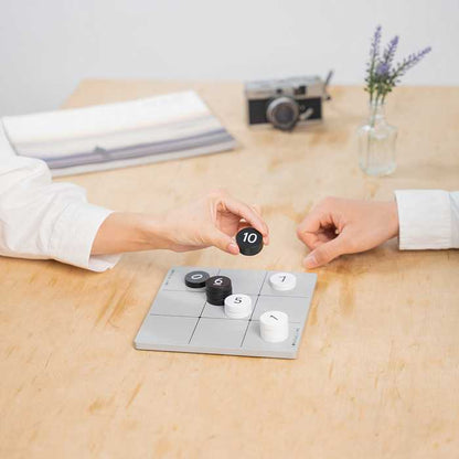 ロジカルライン ファミリーゲーム 三目並べ 子ども 大人 数字 ホビー おもちゃ 玩具 ゲームボード 男の子 女の子 おうち時間 プレゼント ギフト 遊び ゲーム パーティーゲーム(代引不可)