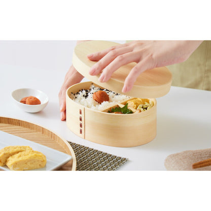 曲げわっぱ 弁当箱 高背小判型 天然木 700ml 1段 お弁当箱 ランチボックス 仕切り バンド付き まげわっぱ ナチュラル ウレタン塗装 オーバル 楕円 かわいい 可愛い おしゃれ(代引不可)