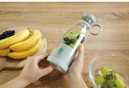 ミキサー スムージー 400ml 小型 ミニ 持ち運び コードレス 携帯 充電式 USB 氷も砕ける ジューサー コードレスミキサー ビーミー at-02(代引不可)