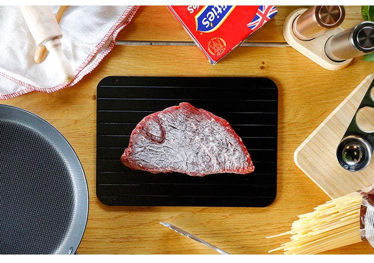 シービージャパン atomico 解凍プレート S 急速解凍 解凍皿 まな板 解凍板 粗熱 解凍まな板 自然解凍 冷凍食品(代引不可)【メール便】