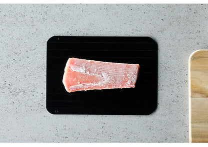 シービージャパン atomico 解凍プレート S 急速解凍 解凍皿 まな板 解凍板 粗熱 解凍まな板 自然解凍 冷凍食品(代引不可)【メール便】