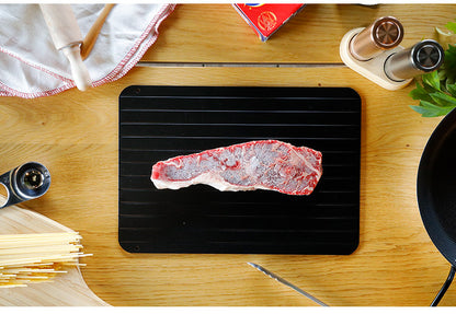 シービージャパン atomico 解凍プレート M 急速解凍 解凍皿 まな板 解凍板 粗熱 解凍まな板 自然解凍 冷凍食品(代引不可)【メール便】