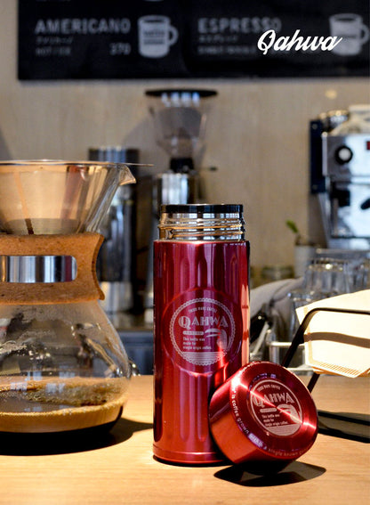 マグボトル カフア QAHWA ステンレスボトル テフロン加工 COFFEE こぼれない 定番 エンボスデザイン おしゃれ 保冷 保温 直飲み 飲み口 コーヒーボトル コーヒー 水筒 コーヒー専用(代引不可)