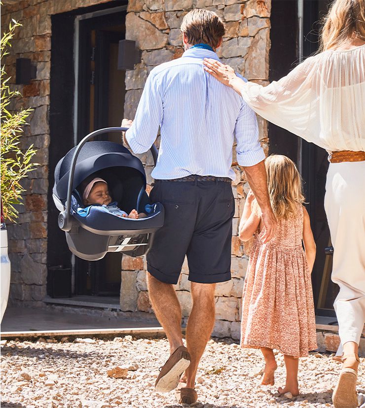 【正規販売店】 サイベックス cybex ベビーシート チャイルドシート 車載専用 ベースM ブラック 車 ジュニアシート アクセサリー オプション ワンタッチ 脱着 新生児から ISOFIX (代引不可)